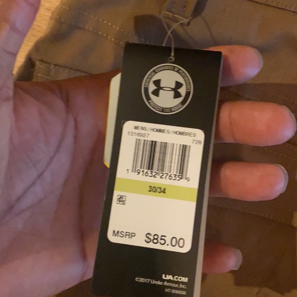 Brand New Underarmour Cargo Pants 🔥 - Picture 4 of 5